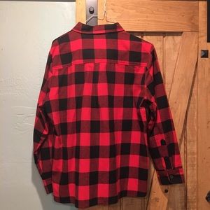NWOT- Women’s Buffalo Plaid button up blouse